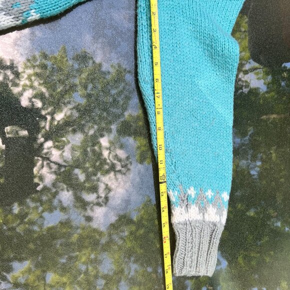 Vintage Handmade Sweater – Icelandic Fair Isle Knit 90s Blue Gray (M/L) - Picture 5 of 6
